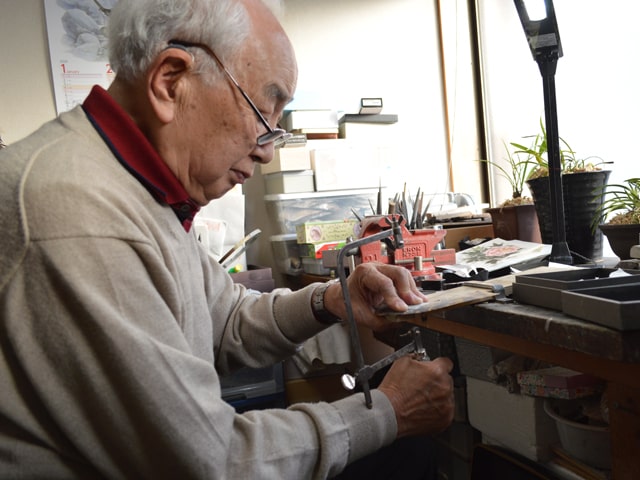 伝統工芸・横浜芝山漆器職人の宮﨑輝生さんの画像
